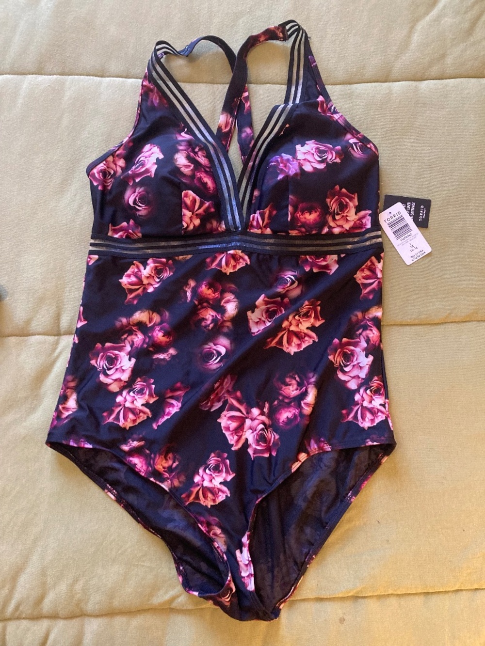 NWT Torrid Roses Triangle Swimsuit with Mesh, Pink & Black, size 1 (14-16)